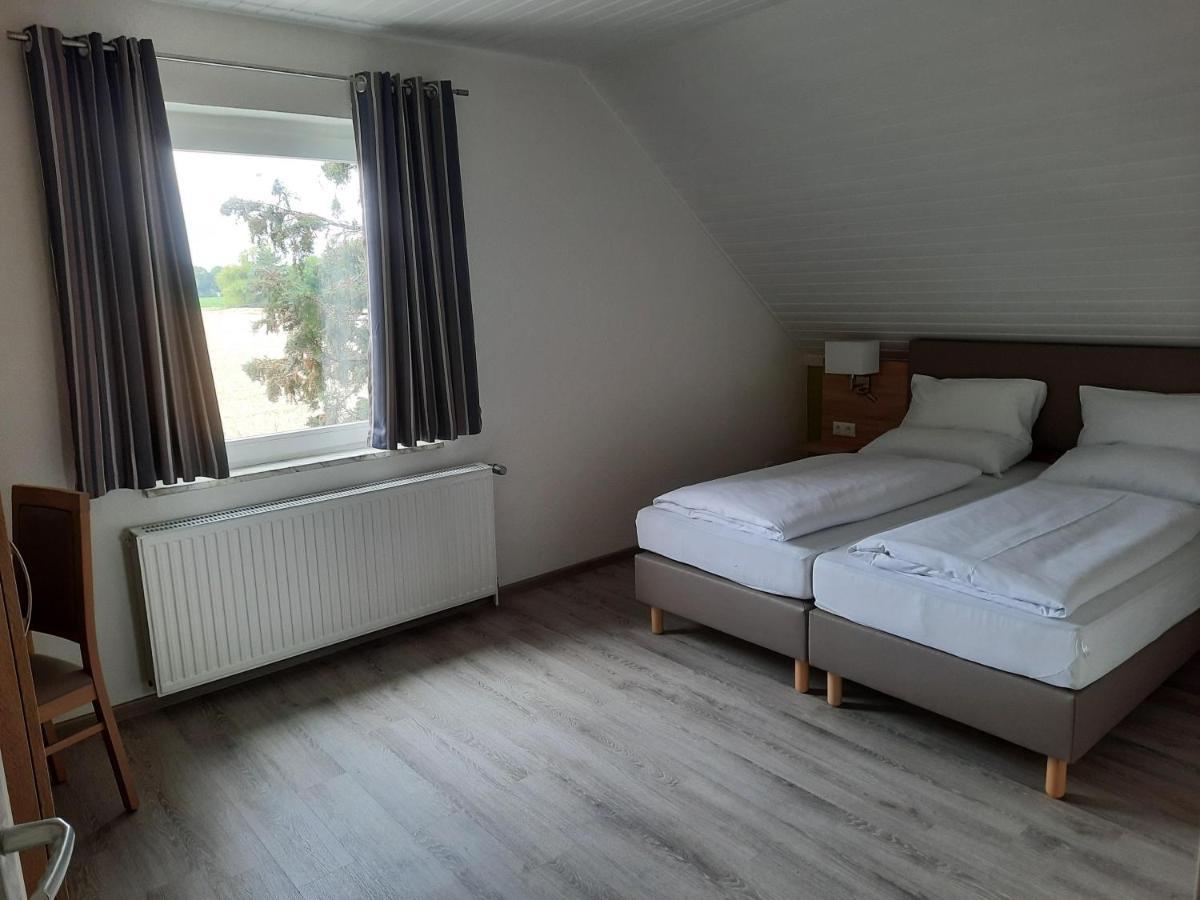 Hotel Zur Erholung & Restaurant Amme'S Landhaus Eicklingen Exterior photo